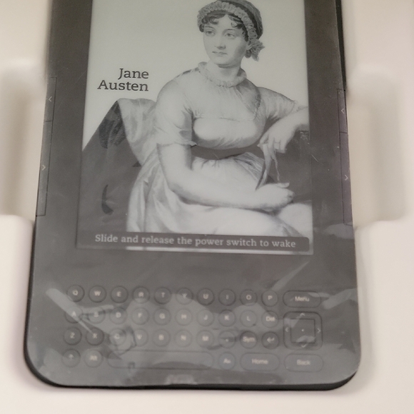 Never Used. Amazon Kindle Gray eBook Reader with E-Ink Display - Picture 13 of 17